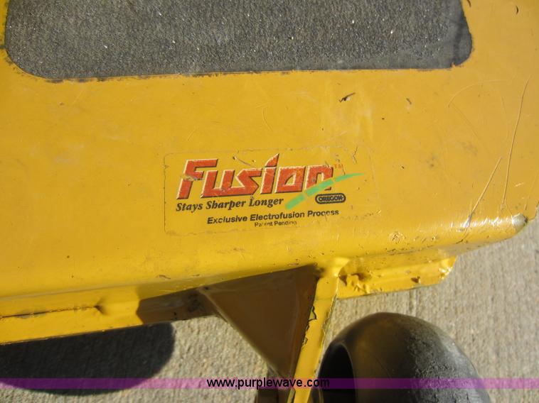 image for item V9098 2008 Hustler Z lawn mower