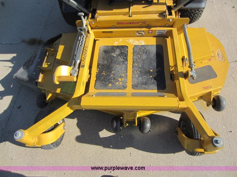 image for item V9098 2008 Hustler Z lawn mower