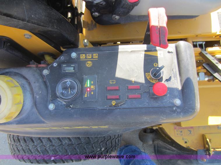 image for item V9098 2008 Hustler Z lawn mower