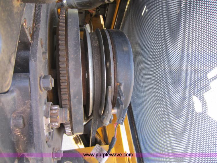 image for item V9098 2008 Hustler Z lawn mower