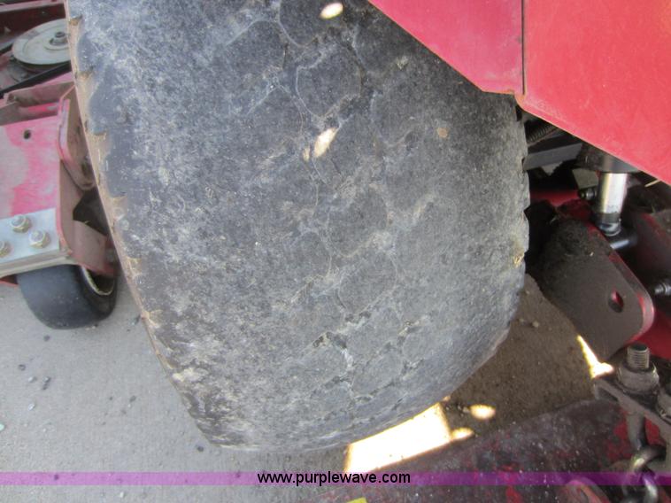 image for item V9100 Toro Groundsmaster 4000D lawn mower