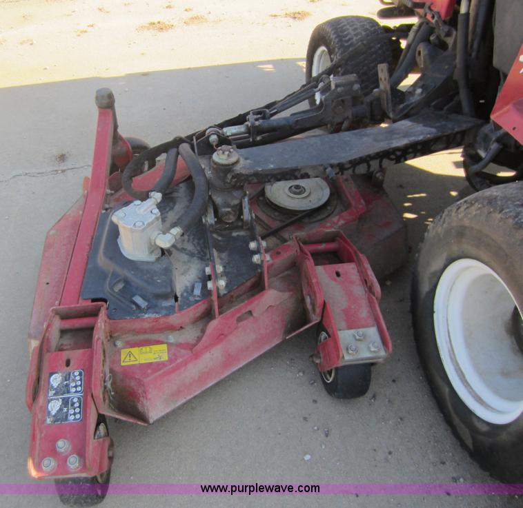 image for item V9100 Toro Groundsmaster 4000D lawn mower