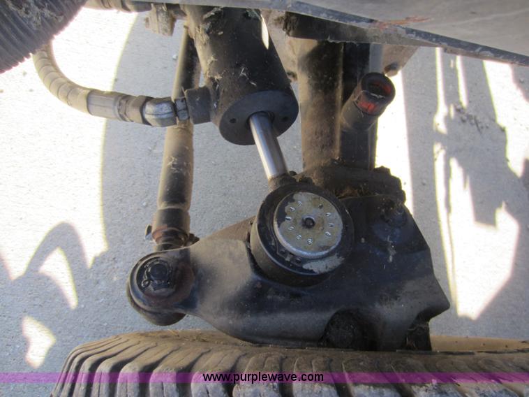 image for item V9100 Toro Groundsmaster 4000D lawn mower