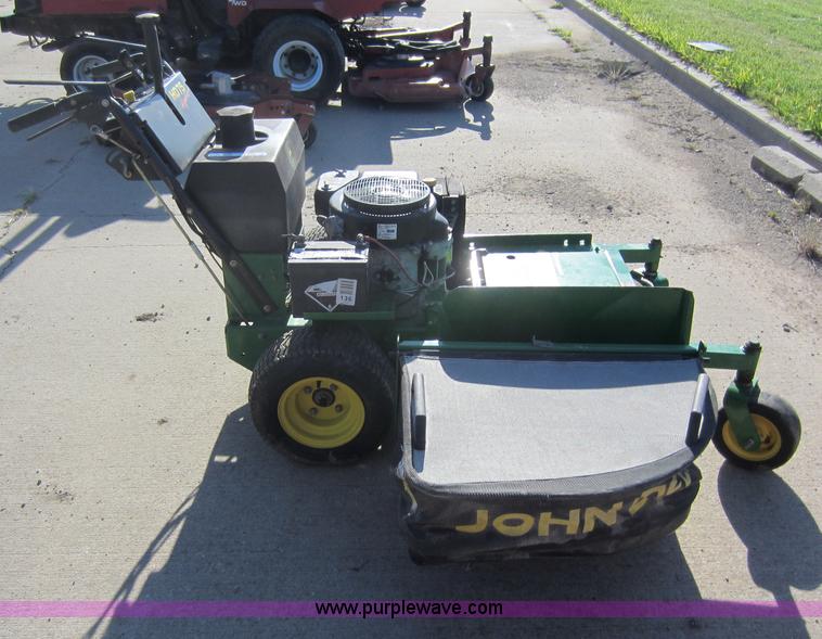 image for item V9101 John Deere HD75 commercial walk behind lawn mower