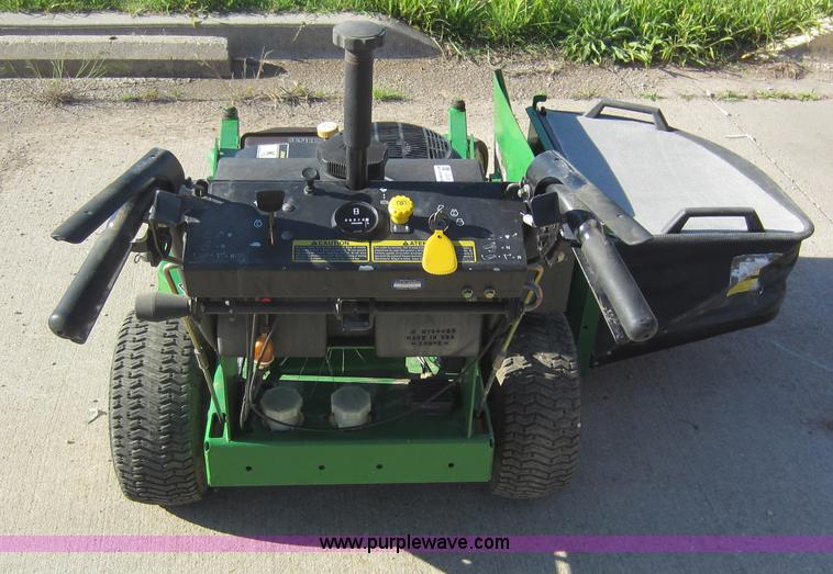 image for item V9101 John Deere HD75 commercial walk behind lawn mower