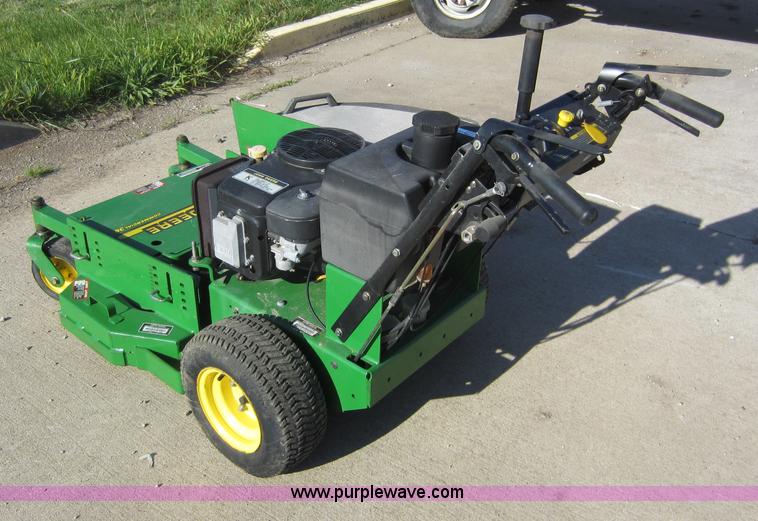 image for item V9101 John Deere HD75 commercial walk behind lawn mower
