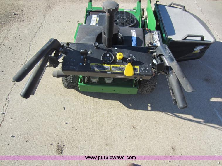 image for item V9101 John Deere HD75 commercial walk behind lawn mower