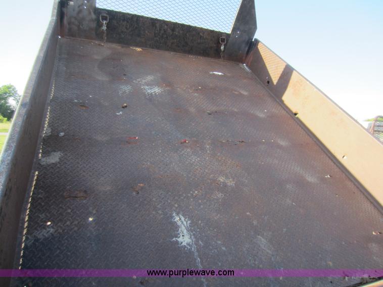 image for item V9102 1994 Ford F350 XL flatbed pickup truck