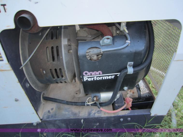 image for item V9106 Hobart Champion 16 welder/generator