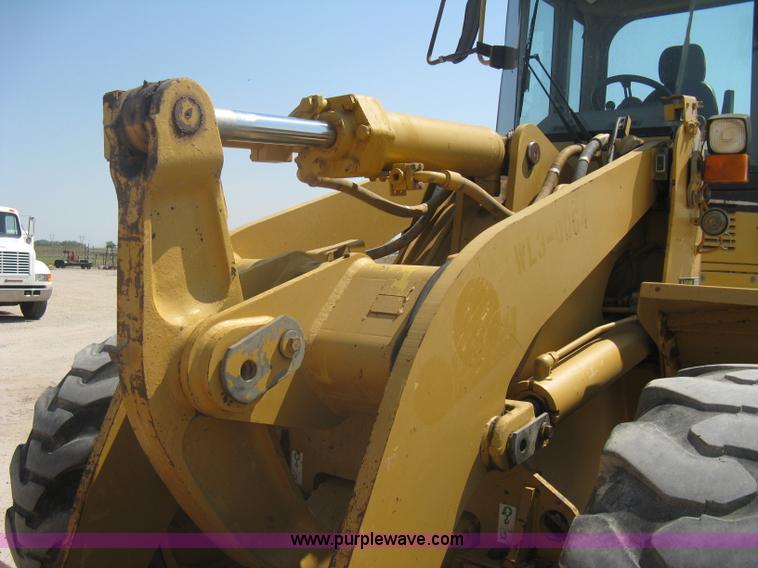 image for item A6395 1995 Caterpillar 938F wheel loader
