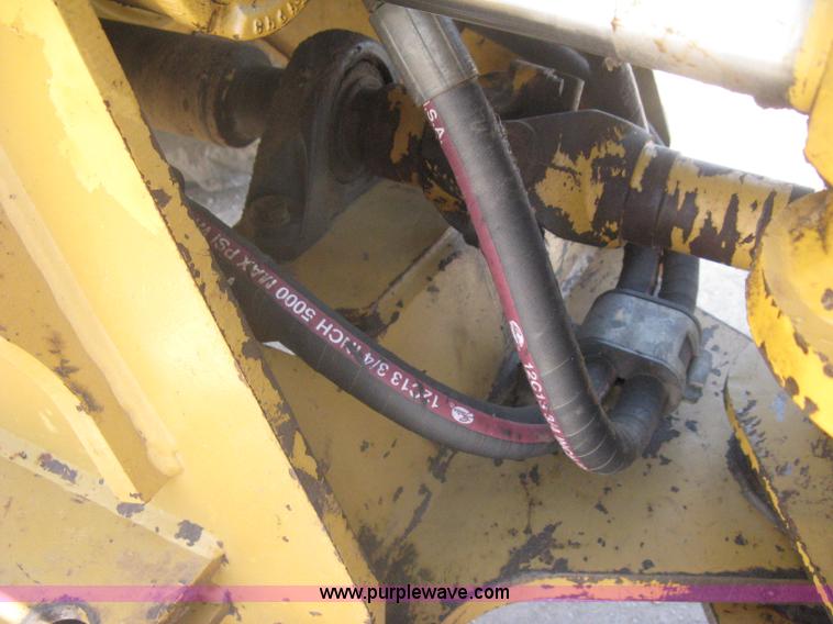image for item A6395 1995 Caterpillar 938F wheel loader