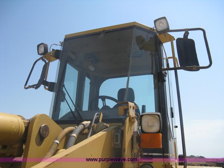image for item A6395 1995 Caterpillar 938F wheel loader