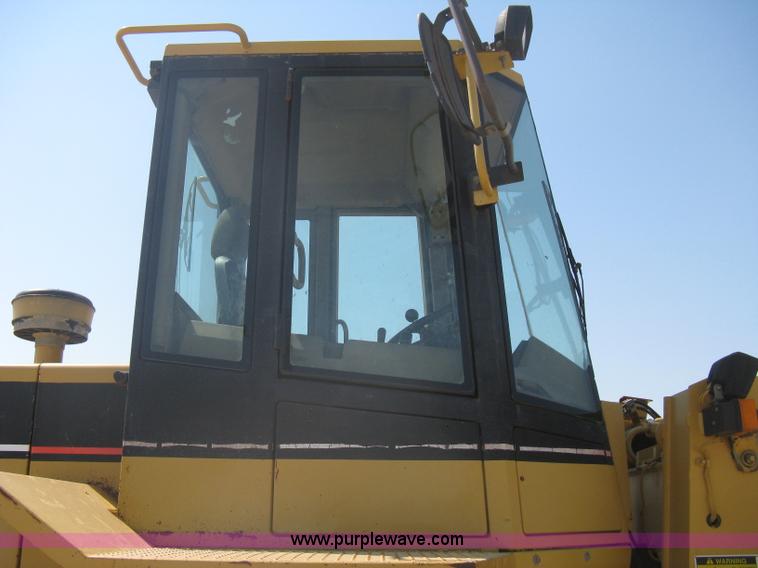 image for item A6395 1995 Caterpillar 938F wheel loader