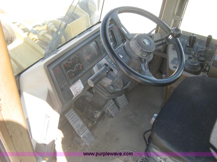 image for item A6395 1995 Caterpillar 938F wheel loader