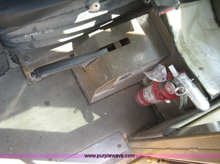 image for item A6395 1995 Caterpillar 938F wheel loader