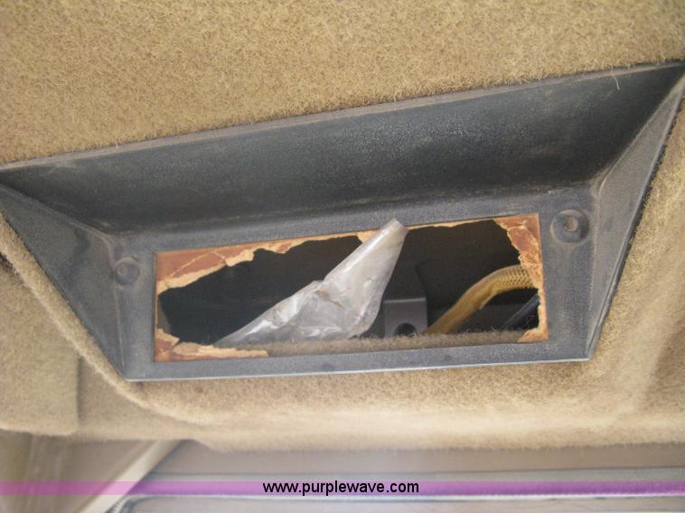 image for item A6395 1995 Caterpillar 938F wheel loader