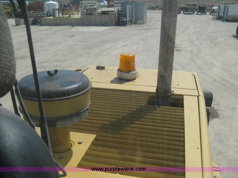 image for item A6395 1995 Caterpillar 938F wheel loader