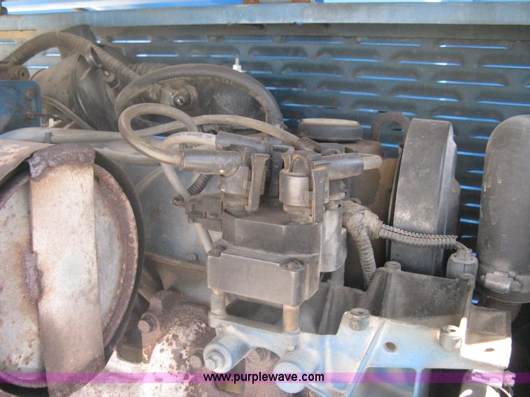 image for item A6402 1996 Genie Z-60/34 articulating boom lift