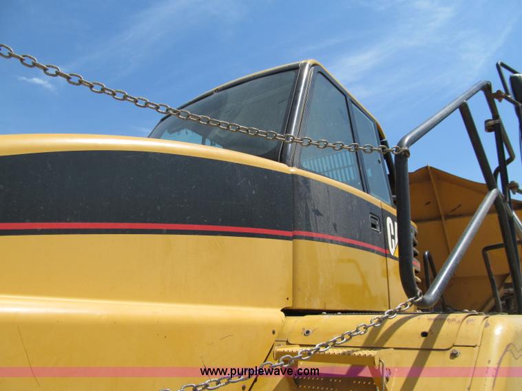 image for item A8313 2004 Caterpillar 740 articulated dump truck