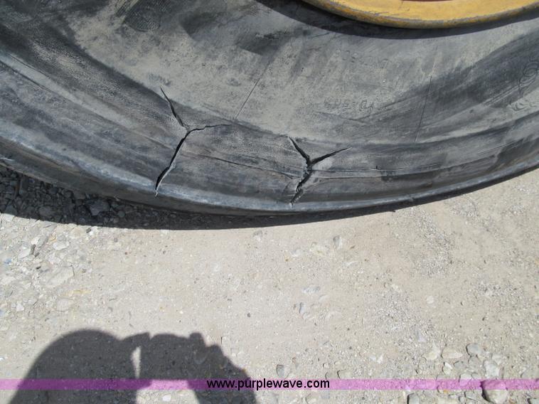 image for item A8313 2004 Caterpillar 740 articulated dump truck