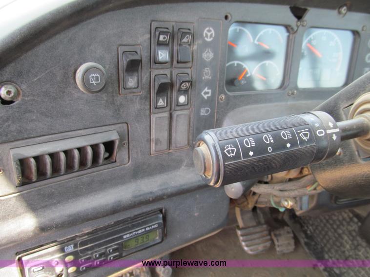 image for item A8313 2004 Caterpillar 740 articulated dump truck