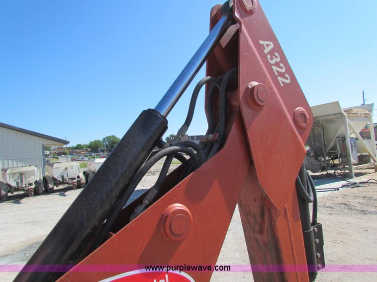 image for item B1304 2005 Ditch Witch RT40 trencher