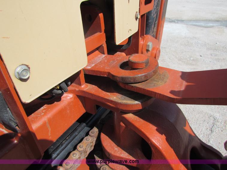 image for item B1304 2005 Ditch Witch RT40 trencher