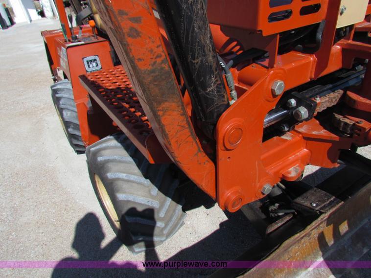 image for item B1304 2005 Ditch Witch RT40 trencher