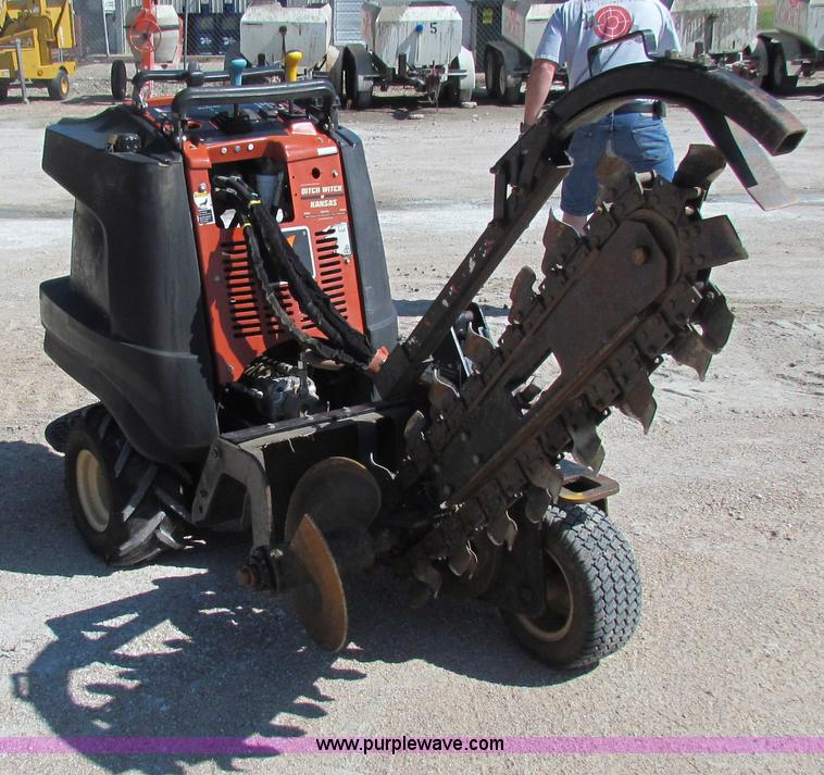 image for item B1305 2008 Ditch Witch R150 walk behind trencher