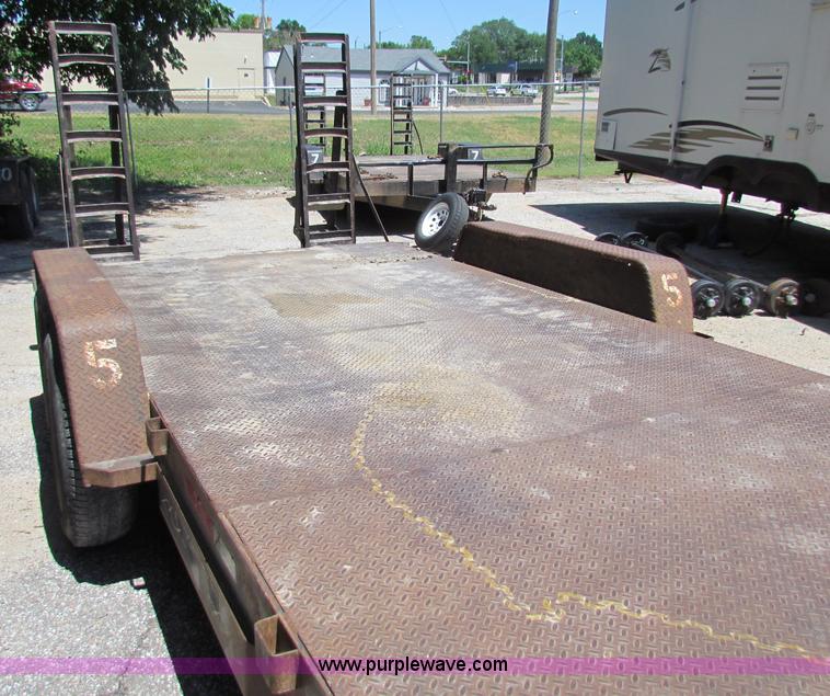 image for item B1306 2000 equipment trailer