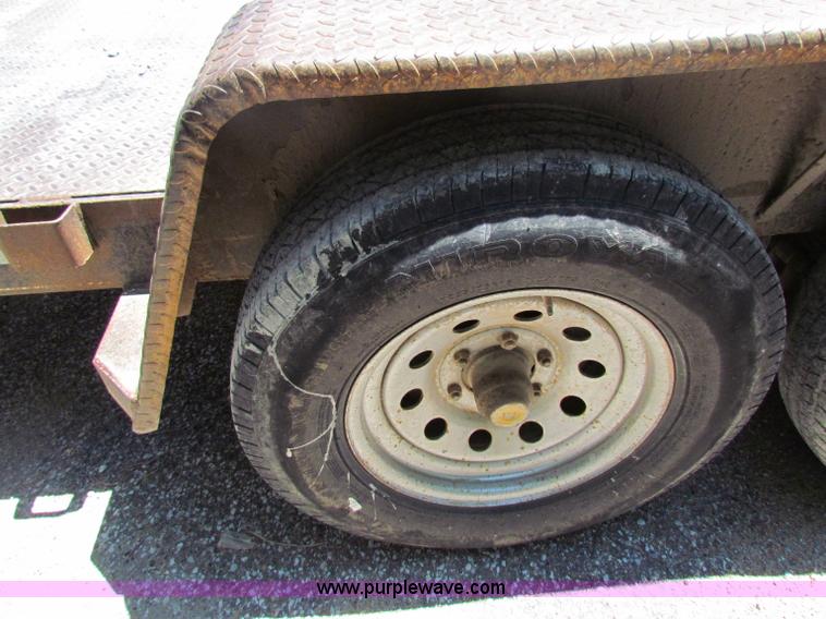 image for item B1306 2000 equipment trailer