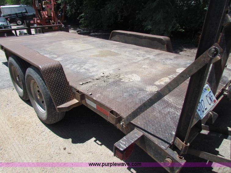 image for item B1306 2000 equipment trailer