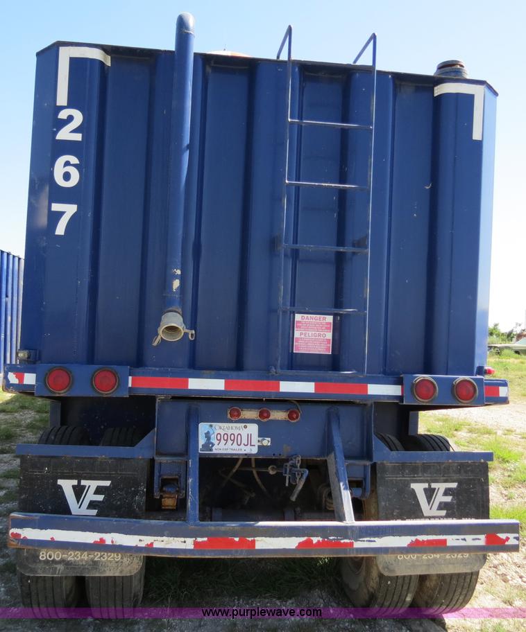 image for item B2359 2005 V.E. Enterprises flat top liquid storage/frac tank