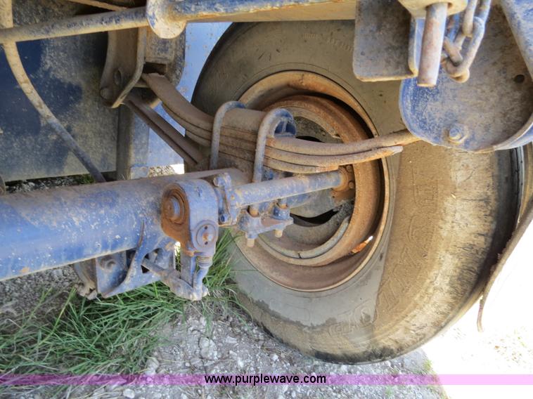 image for item B2359 2005 V.E. Enterprises flat top liquid storage/frac tank