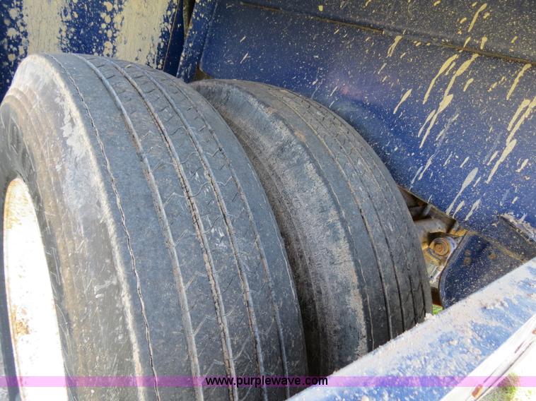 image for item B2360 2005 V.E. Enterprises flat top liquid storage/frac tank