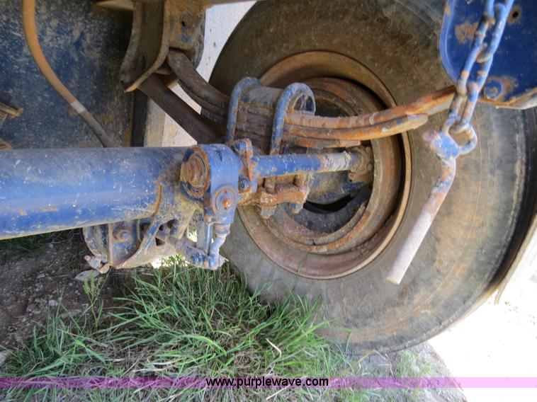 image for item B2360 2005 V.E. Enterprises flat top liquid storage/frac tank