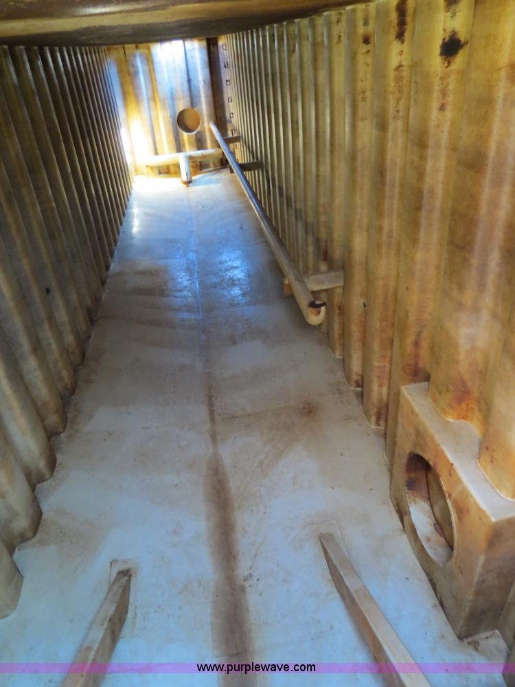 image for item B2360 2005 V.E. Enterprises flat top liquid storage/frac tank