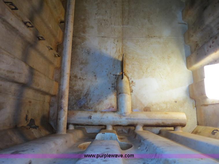 image for item B2360 2005 V.E. Enterprises flat top liquid storage/frac tank