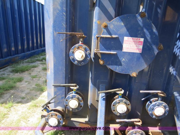 image for item B2360 2005 V.E. Enterprises flat top liquid storage/frac tank