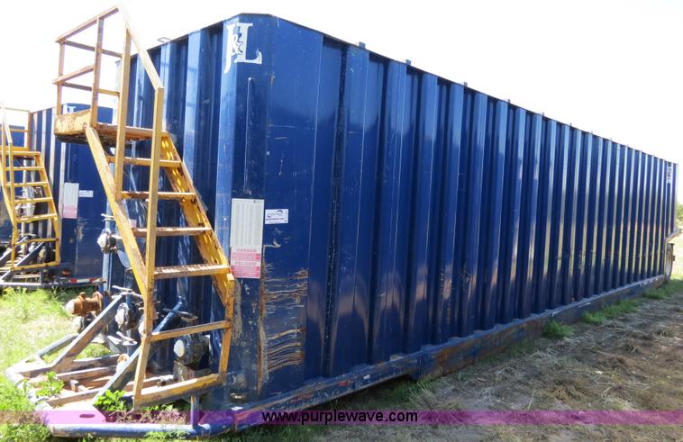 image for item B2361 2005 V.E. Enterprises flat top liquid storage/frac tank