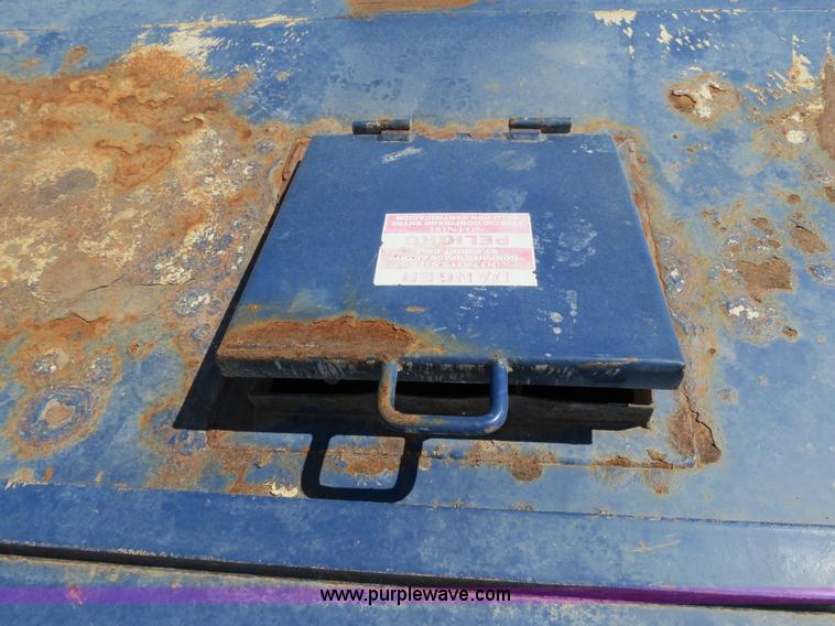 image for item B2361 2005 V.E. Enterprises flat top liquid storage/frac tank