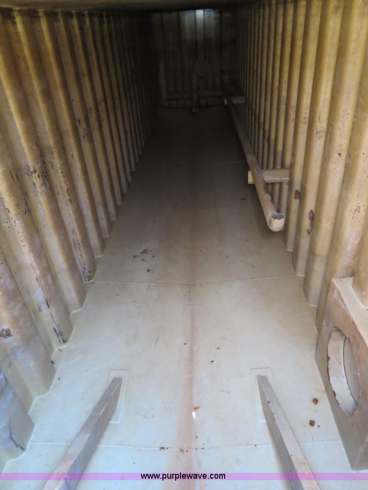 image for item B2361 2005 V.E. Enterprises flat top liquid storage/frac tank