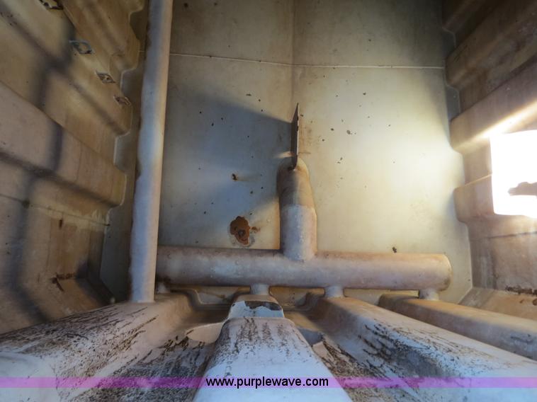 image for item B2361 2005 V.E. Enterprises flat top liquid storage/frac tank