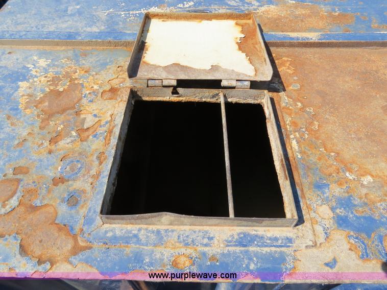 image for item B2361 2005 V.E. Enterprises flat top liquid storage/frac tank