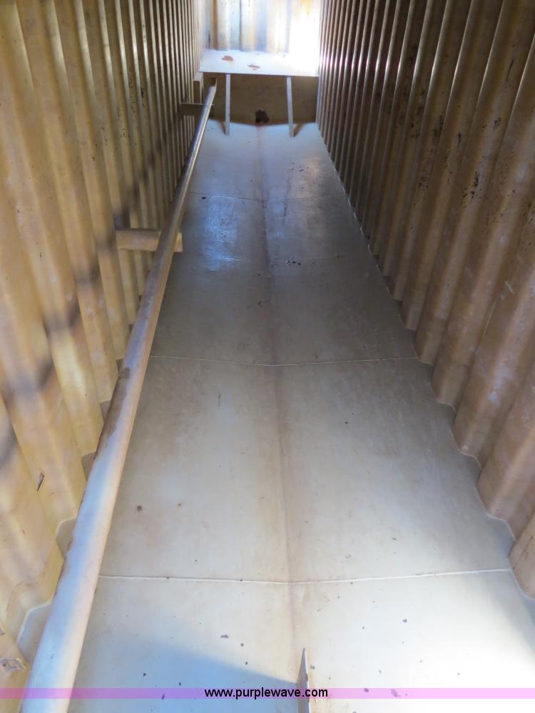 image for item B2361 2005 V.E. Enterprises flat top liquid storage/frac tank