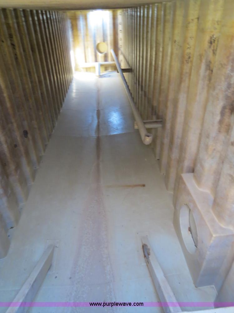 image for item B2362 2005 V.E. Enterprises flat top liquid storage/frac tank