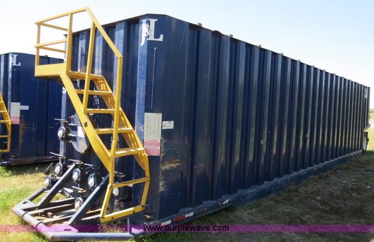 image for item B2363 2005 V.E. Enterprises flat top liquid storage/frac tank