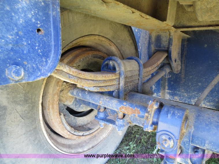 image for item B2363 2005 V.E. Enterprises flat top liquid storage/frac tank