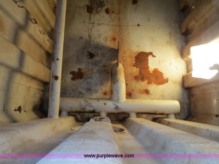 image for item B2363 2005 V.E. Enterprises flat top liquid storage/frac tank