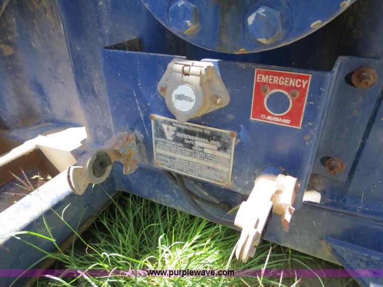 image for item B2363 2005 V.E. Enterprises flat top liquid storage/frac tank